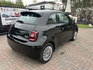 Fiat 500E 500.E  ACTION KLIMA picture 3