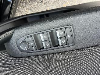 Renault Captur E-TECH AUTOMATIC - FACE-LIFT picture 19