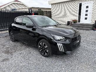 Coche accidentado Peugeot 208 BENZINE - ALLURE 2025/10