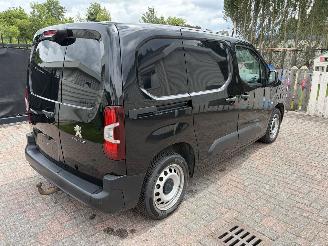 Peugeot Partner 1,5 HDI - 131,PS AUTOMATIC picture 2