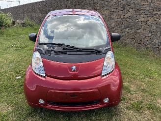 Voiture accidenté Peugeot iOn ELEKTRO  AIRCO 2019/8