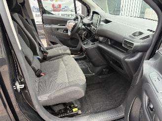 Peugeot Partner AUTOMATIC 131,PS DIESEL picture 20