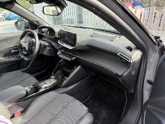 Peugeot 2008 GT-LINE -- AUTOMATIC picture 14