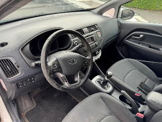 Kia Rio 1.2 CVVT Super Pack picture 10