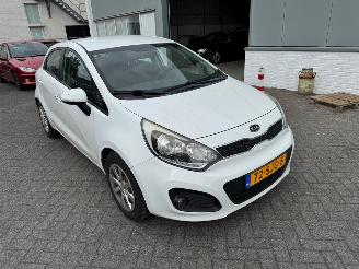 Kia Rio 1.2 CVVT Super Pack picture 9