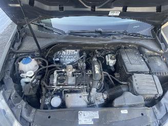 Volkswagen Golf 1.2 TSI Highline BlueMotion picture 21