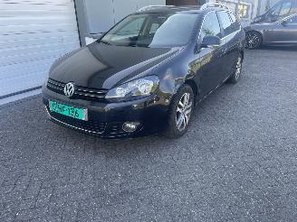 damaged passenger cars Volkswagen Golf 1.2 TSI Highline BlueMotion 2012/1