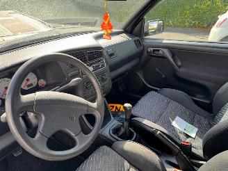 Volkswagen Golf 1.8 picture 9