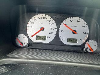 Volkswagen Golf 1.8 picture 12