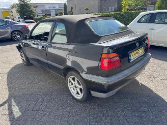 Volkswagen Golf 1.8 picture 7