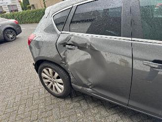 Opel Astra 1.6 Turbo Cosmo Automaat picture 11