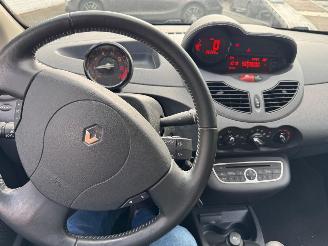 Renault Twingo 1.2-16V Dynamique Airco picture 11