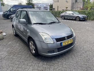 Suzuki Swift 1.3 GLS AIRCO picture 2