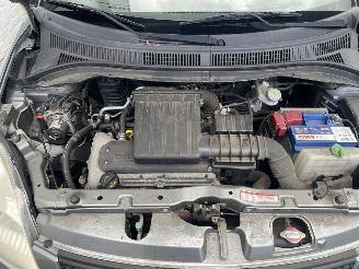 Suzuki Swift 1.3 GLS AIRCO picture 12