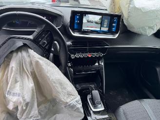 Peugeot 2008 1.2 PureTech Automaat Blue Lease Allure picture 20