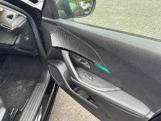 Peugeot 2008 1.2 PureTech Automaat Blue Lease Allure picture 17