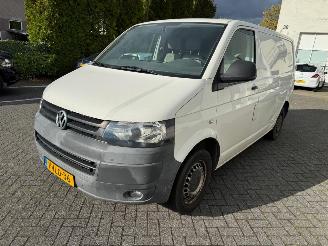 Avarii auto utilitare Volkswagen Transporter 2.0 Tdi L1H2 2011/1