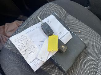 Volkswagen Caddy 2.0 TDI L2H1 BMT Maxi MARGE!!!!! picture 17