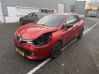 Voiture accidenté Renault Clio 0.9 Tce Expression 2013/8
