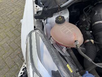 Ford Fiesta 1.0 EcoBoost Titanium picture 23