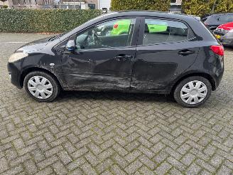 Mazda 2 1.3 TS picture 6