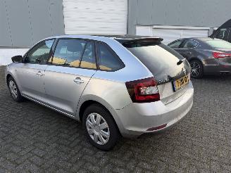 Skoda Rapid 1.2 TSI Greentech Ambition picture 4