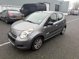 damaged passenger cars Suzuki Alto 1.0 Airco 2015/2