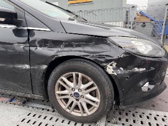 Ford  1.6 EcoBoost Lease Titanium picture 3