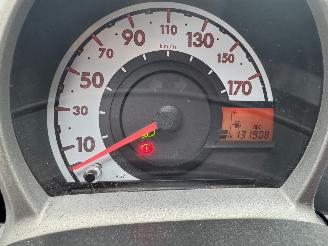 Toyota Aygo 1.0 12V Sport picture 14