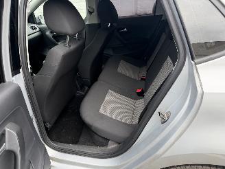 Volkswagen Polo 1.2TDI picture 7