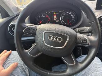 Audi A3 1.6 TDI Adrenalin picture 23