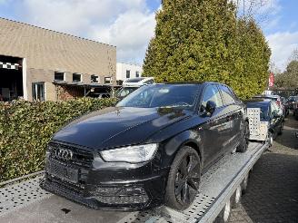 uszkodzony samochody osobowe Audi A3 1.6 TDI Adrenalin 2016/7