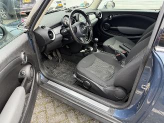 Mini  1.6 picture 10