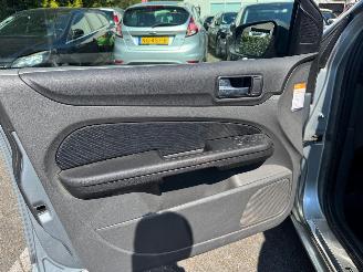 Ford Focus 1.6-16V First Edition AUTOMAAT picture 9