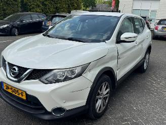 škoda osobní automobily Nissan Qashqai 1.2 Acenta 2015/1