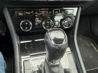 Skoda Superb 2.0 TDI Style Business AUTOMAAT picture 29