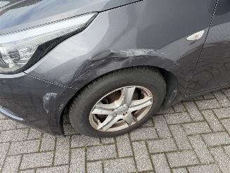 Kia Cee d 1.4 CVVT X-tra picture 2