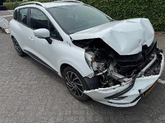 Renault Clio 1.5 dCi Ecoleader Zen picture 2