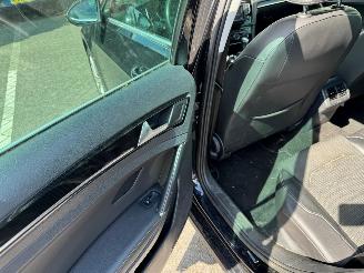 Volkswagen Golf 1.4 TSI Business Edition picture 14