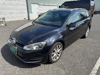 Schadeauto Volkswagen Golf 1.4 TSI Business Edition 2014/8