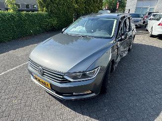 škoda osobní automobily Volkswagen Passat 1.4 TSI Connected Series 2016/12