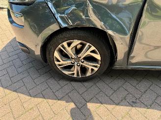 Citroën C4-picasso 1.6 THP Intensive picture 4