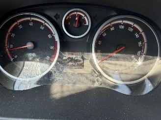 Opel Corsa 1.2 16V 111 Edition Automaat picture 19