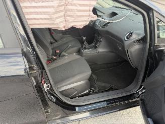 Ford Fiesta 1.6 TDCi Champion picture 12