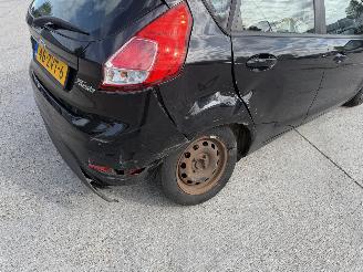 Ford Fiesta 1.6 TDCi Champion picture 10