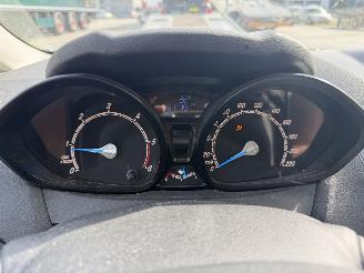 Ford Fiesta 1.6 TDCi Champion picture 16