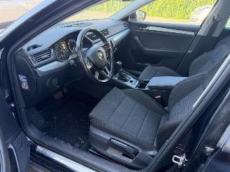 Skoda Superb 1.6 TDI Ambition Business picture 7
