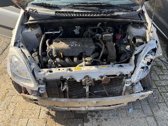 Toyota Yaris 1.3-16V VVT-i Sol AIRCO picture 22