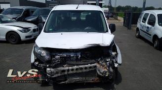 Salvage car Ford Transit Connect  2015/11