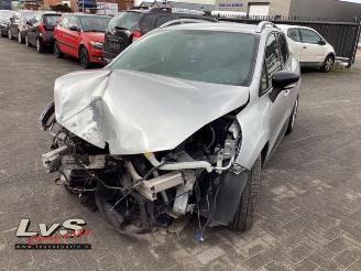 uszkodzony samochody osobowe Renault Clio Clio IV Estate/Grandtour (7R), Combi 5-drs, 2012 / 2021 1.5 Energy dCi 90 FAP 2016/10